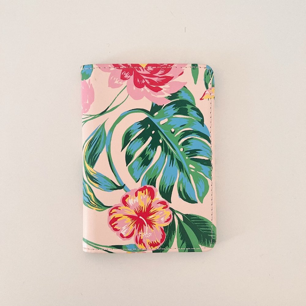 NWOT ban.do + Starbucks® exclusive passport cover